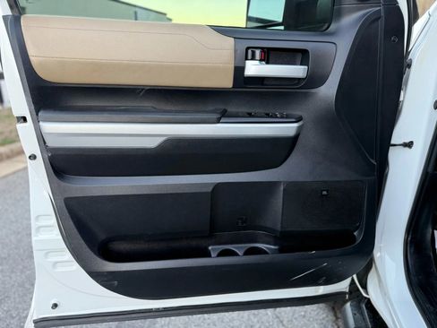 Used 2015 Toyota Tundra Limited image 15