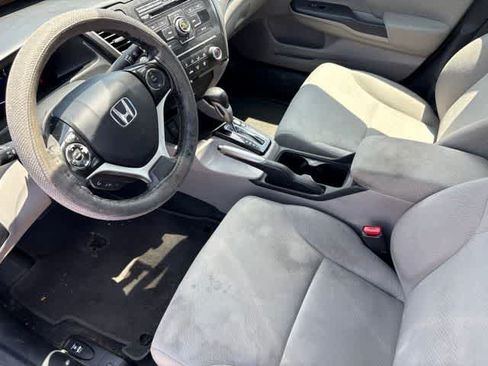 Used 2013 Honda Civic LX image 9