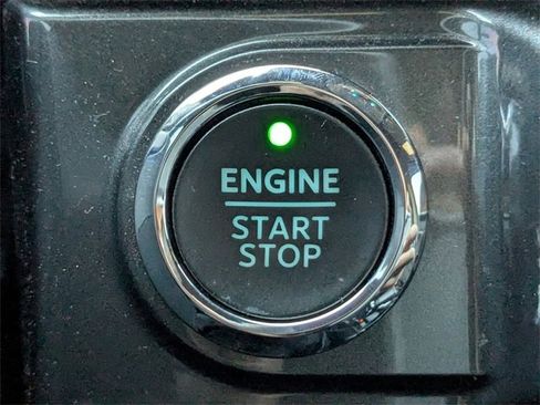 Used 2022 Ford F150 XLT w/ Equipment Group 302A High image 38