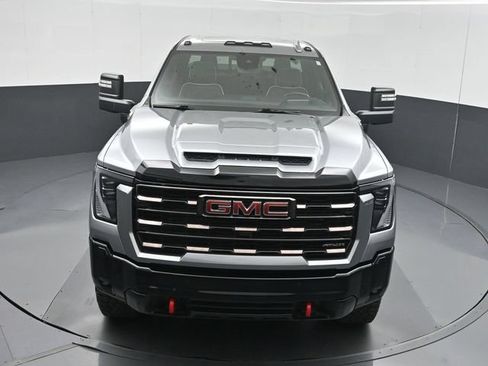 Used 2025 GMC Sierra 2500 AT4X AWD/4WD image 37