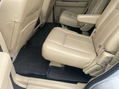 Used 2016 Ford Expedition Limited w/ Equipment Group 301A AWD/4WD image 27