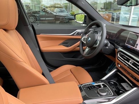 Certified 2024 BMW i4 eDrive40 w/ M Sport Package RWD image 30