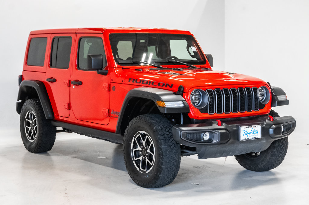 Used 2025 Jeep Wrangler Unlimited Rubicon AWD/4WD image 6