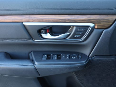 Used 2021 Honda CR-V Touring image 12