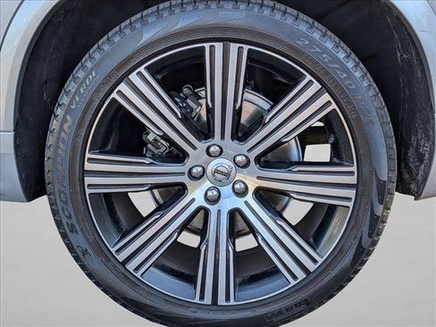 Used 2022 Volvo XC90 T6 Inscription w/ Lounge Package AWD/4WD image 30