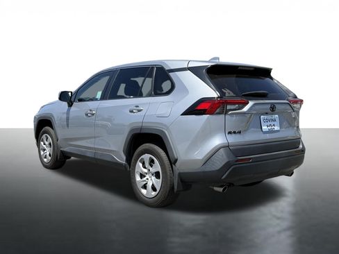 Used 2023 Toyota RAV4 LE FWD image 5