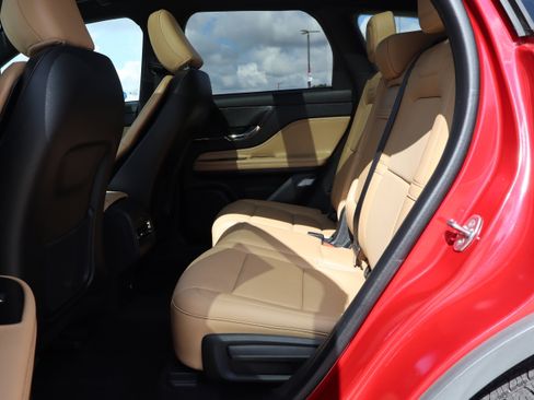 Used 2021 Lincoln Corsair Reserve w/ Equipment Group 201A image 11