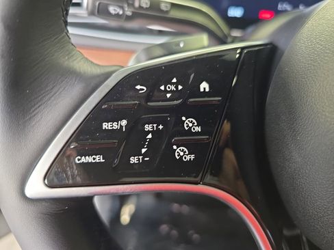 New 2026 Mercedes-Benz GLE 350 4MATIC image 18