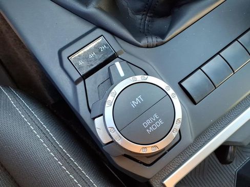 Used 2024 Toyota Tacoma TRD Sport image 19