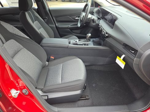 New 2026 Nissan Sentra SV w/ Floor Mat Package FWD image 17