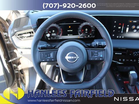 New 2026 Nissan Kicks SR w/ Illumination Package FWD image 15
