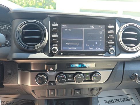 Certified 2023 Toyota Tacoma SR AWD/4WD image 20
