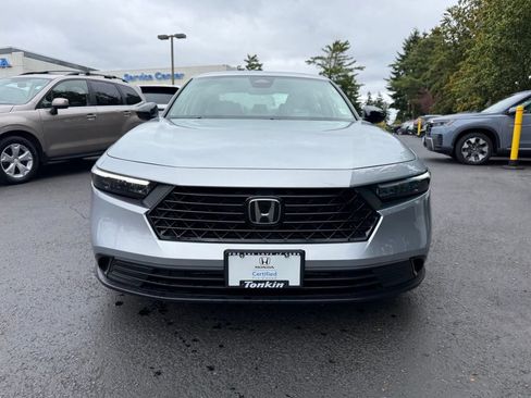 Used 2025 Honda Accord SE image 3