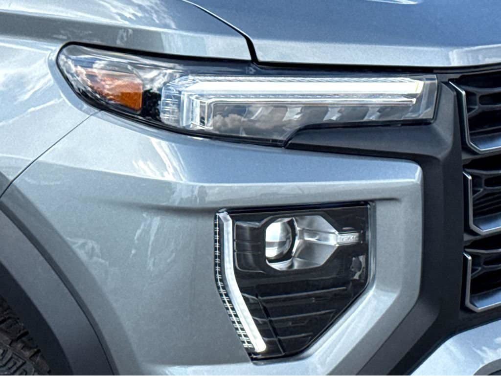New 2026 GMC Canyon AT4 AWD/4WD image 19