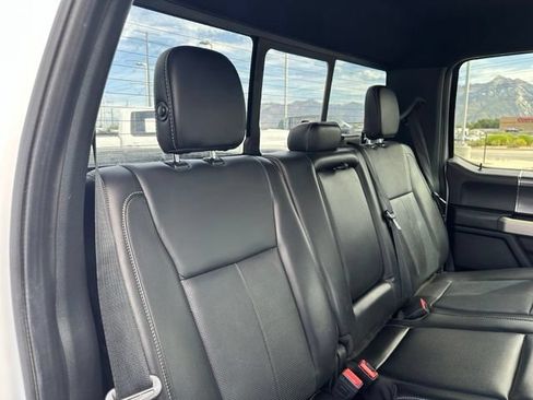 Used 2019 Ford F150 Lariat w/ Equipment Group 502A Luxury AWD/4WD image 29