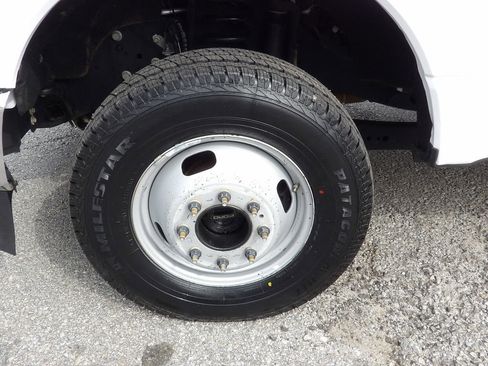 Used 2024 Ford F350 XLT w/ FX4 Off-Road Package image 50