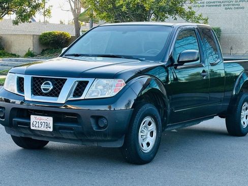 Used 2015 Nissan Frontier S RWD image 1