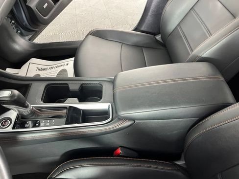Certified 2025 Nissan Sentra SR w/ SR Premium Package FWD image 28