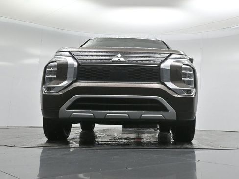 Used 2022 Mitsubishi Outlander SEL image 46