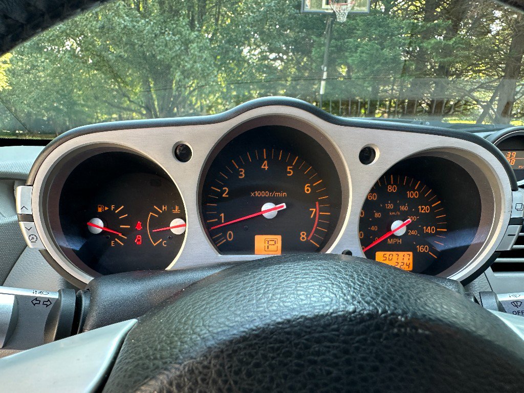 Used 2005 Nissan 350Z Touring RWD image 37