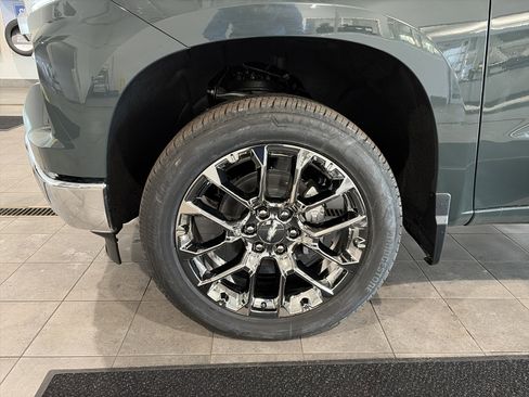 New 2026 Chevrolet Silverado 1500 LTZ w/ LTZ Convenience Package II image 10