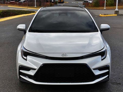 Used 2023 Toyota Corolla XSE image 5