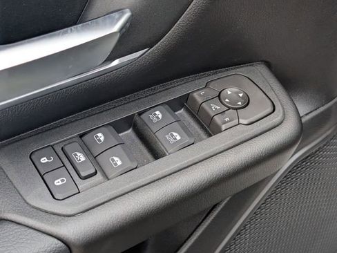 New 2026 RAM 1500 4x4 Crew Cab image 10