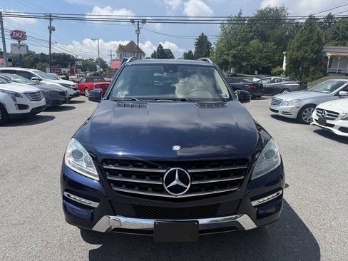 Used 2014 Mercedes-Benz ML 350 BlueTEC 4MATIC image 2