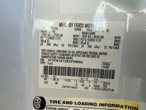 Used 2014 Ford F150 FX4 w/ Equipment Group 402A Luxury AWD/4WD image 25
