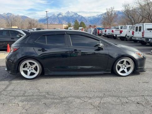 Used 2019 Toyota Corolla SE w/ Carpet Mat Package image 7