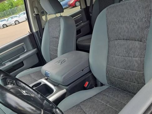 Used 2018 RAM 1500 Big Horn AWD/4WD image 4