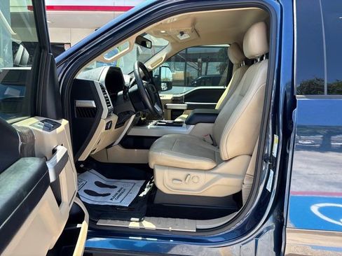 Used 2017 Ford F250 Lariat w/ Chrome Package AWD/4WD image 12