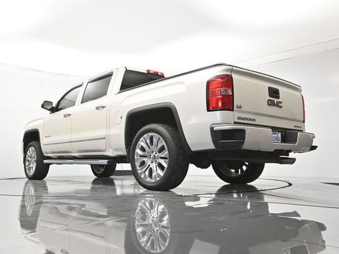 Used 2015 GMC Sierra 1500 Denali w/ Driver Alert Package AWD/4WD image 41