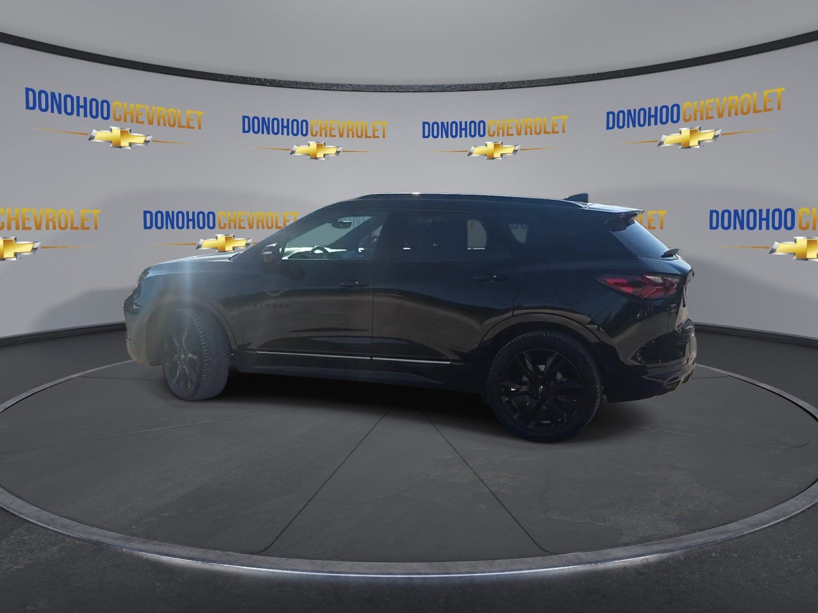 Used 2022 Chevrolet Blazer RS w/ Enhanced Convenience Package FWD image 9