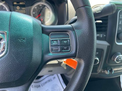 Used 2017 RAM 1500 Express AWD/4WD image 15
