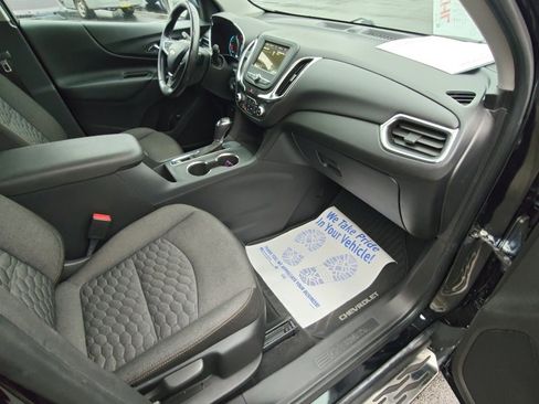 Used 2019 Chevrolet Equinox LT image 19