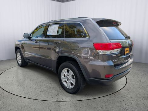 Used 2015 Jeep Grand Cherokee Laredo w/ Quick Order Package 23E AWD/4WD image 4