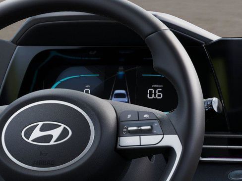 New 2025 Hyundai Elantra Sport image 14