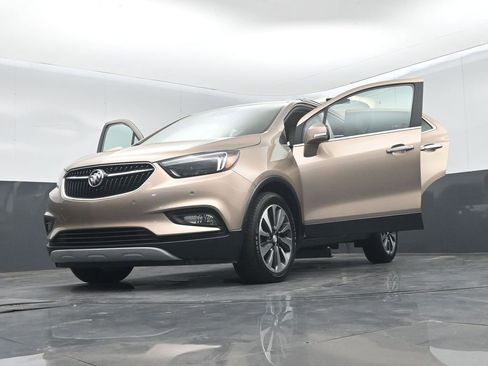 Used 2018 Buick Encore Premium image 71