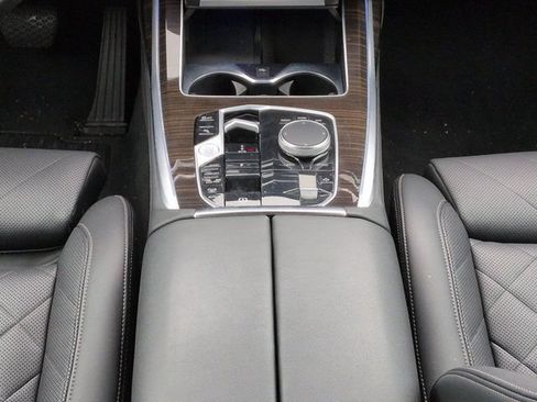 Used 2024 BMW X7 xDrive40i AWD/4WD image 20