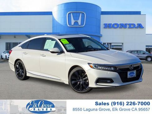 Used 2019 Honda Accord Touring image 1
