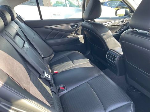 Used 2017 INFINITI Q50 Sport RWD image 12