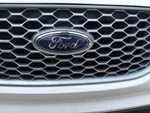 Used 2023 Ford Edge SEL w/ Convenience Package AWD/4WD image 9