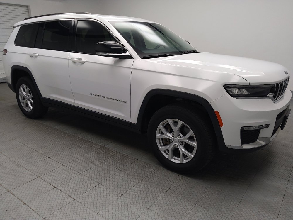 Used 2023 Jeep Grand Cherokee L Limited AWD/4WD image 11