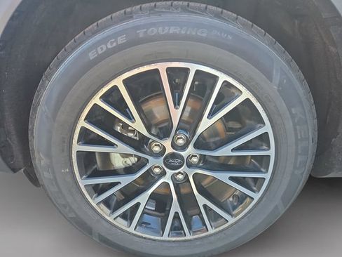 Used 2025 Ford Escape SE FWD image 38