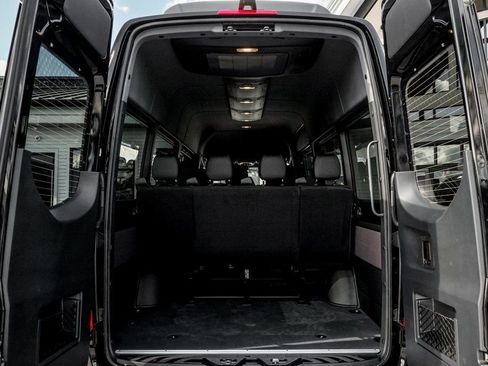 Used 2026 Mercedes-Benz Sprinter 2500 image 10