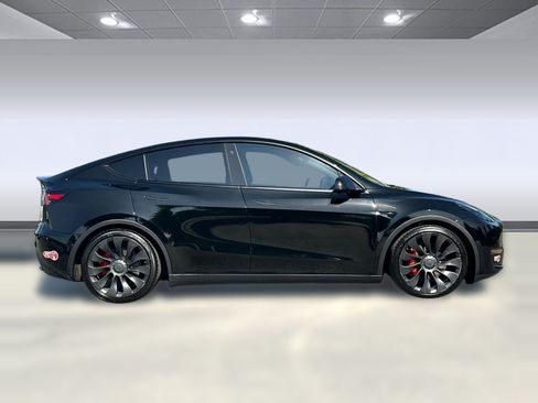 Used 2021 Tesla Model Y Performance AWD/4WD image 7