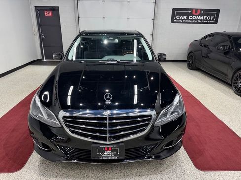 Used 2014 Mercedes-Benz E 350 4MATIC Sedan image 5
