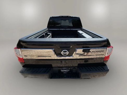 Used 2017 Nissan Titan Platinum Reserve AWD/4WD image 25