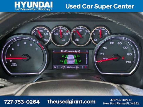 Used 2021 Chevrolet Tahoe Z71 w/ Rear Media and Nav Package AWD/4WD image 43
